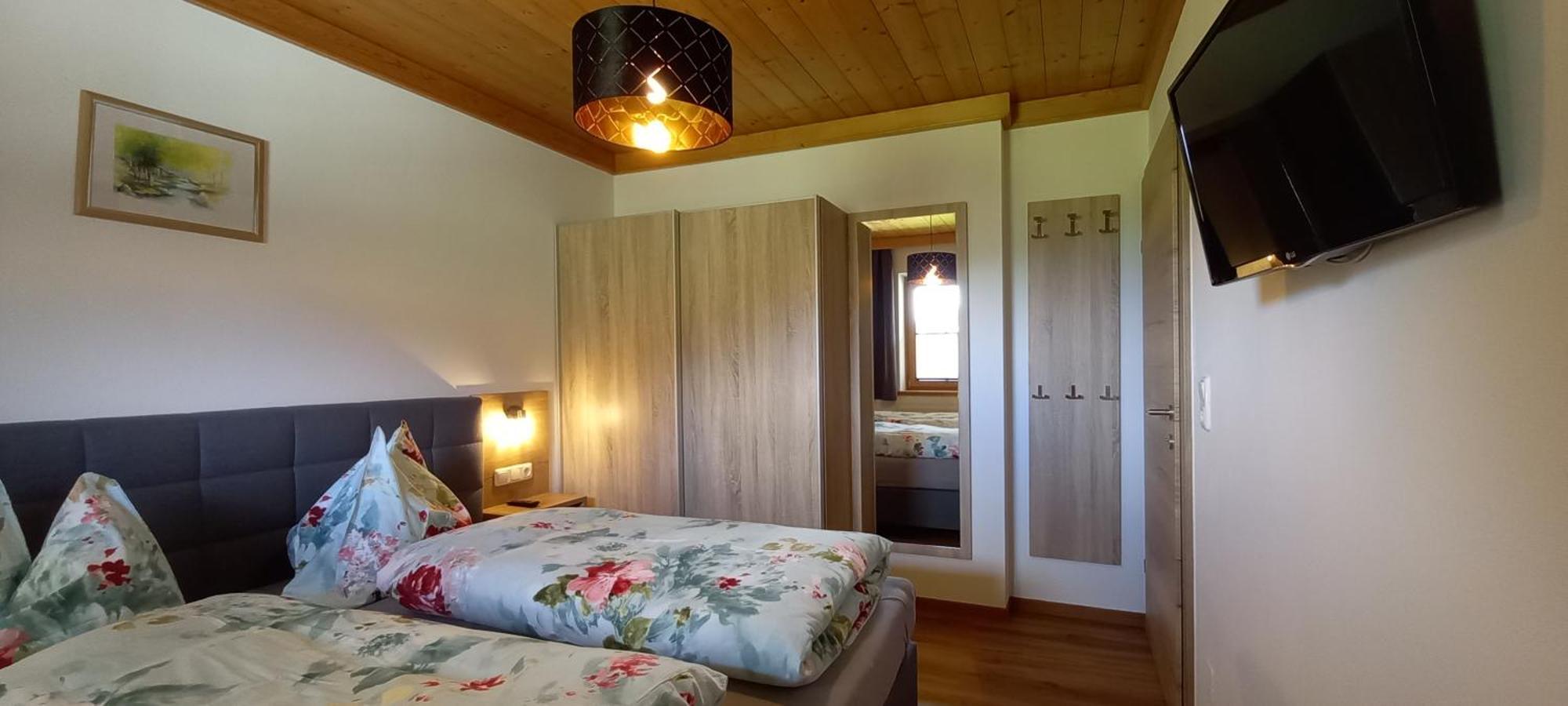Gumpoldbauer Villa มาริอาอาล์ม อัม ชไตเนอร์เนินเมียร์ ภายนอก รูปภาพ